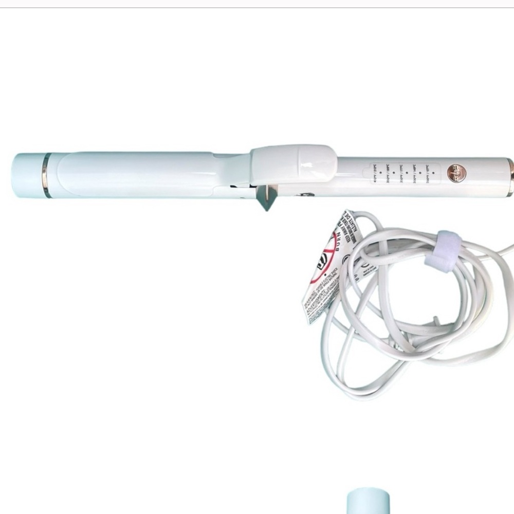 T3 Twirl Ceramic 1.25” Curling Iron Model 77581